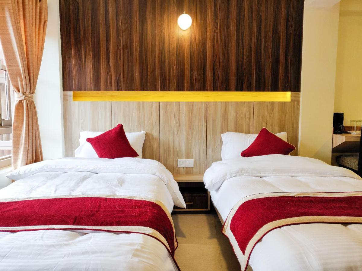 Hotel Central Bhatgoan Eksteriør billede